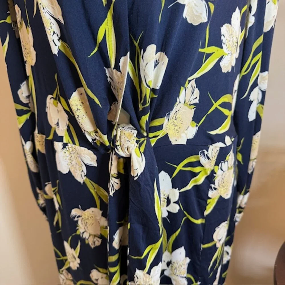 Cato Maxi Dress Tie Waist Blue and White Floral Dress Women's Size 18/20W - Picture 6 of 12